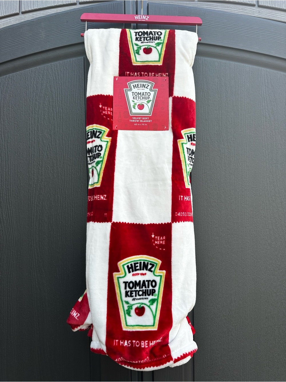 Heinz Tomato Ketchup Plush Throw Blanket NWT